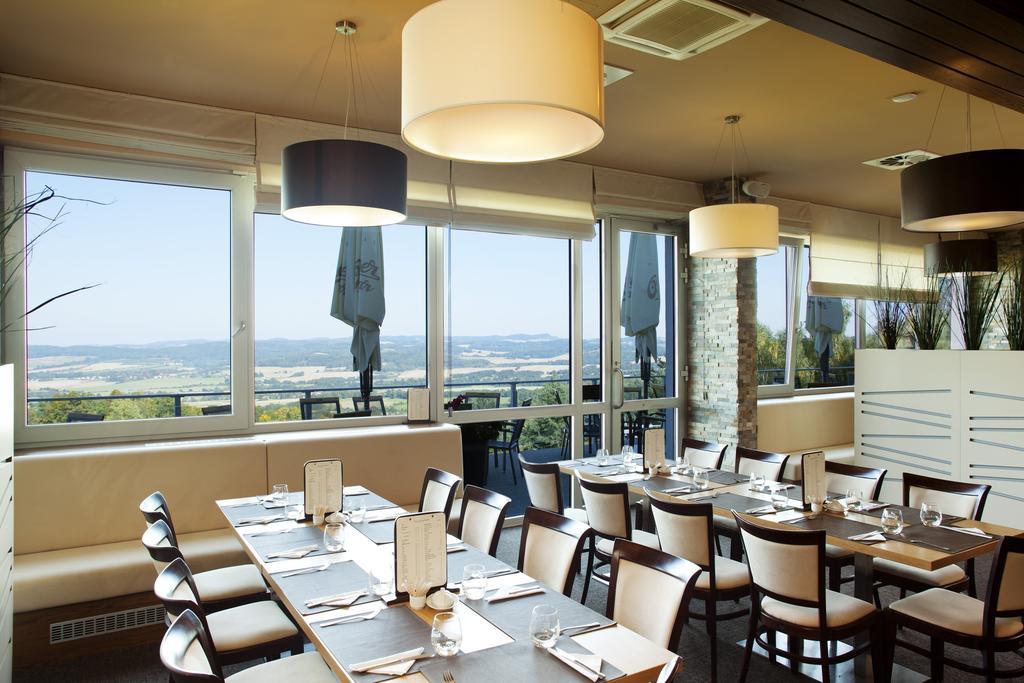 Hotel Moninec 3*